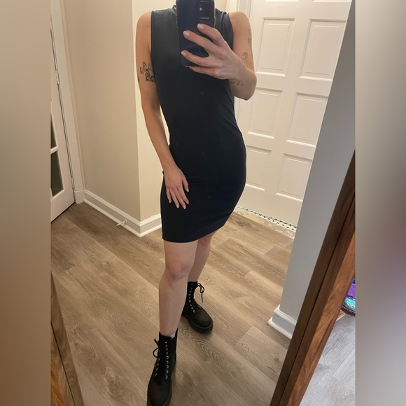 Gentle Fawn Navy Blue Ribbed Mini Dress ✨✨ - Picture 6 of 7